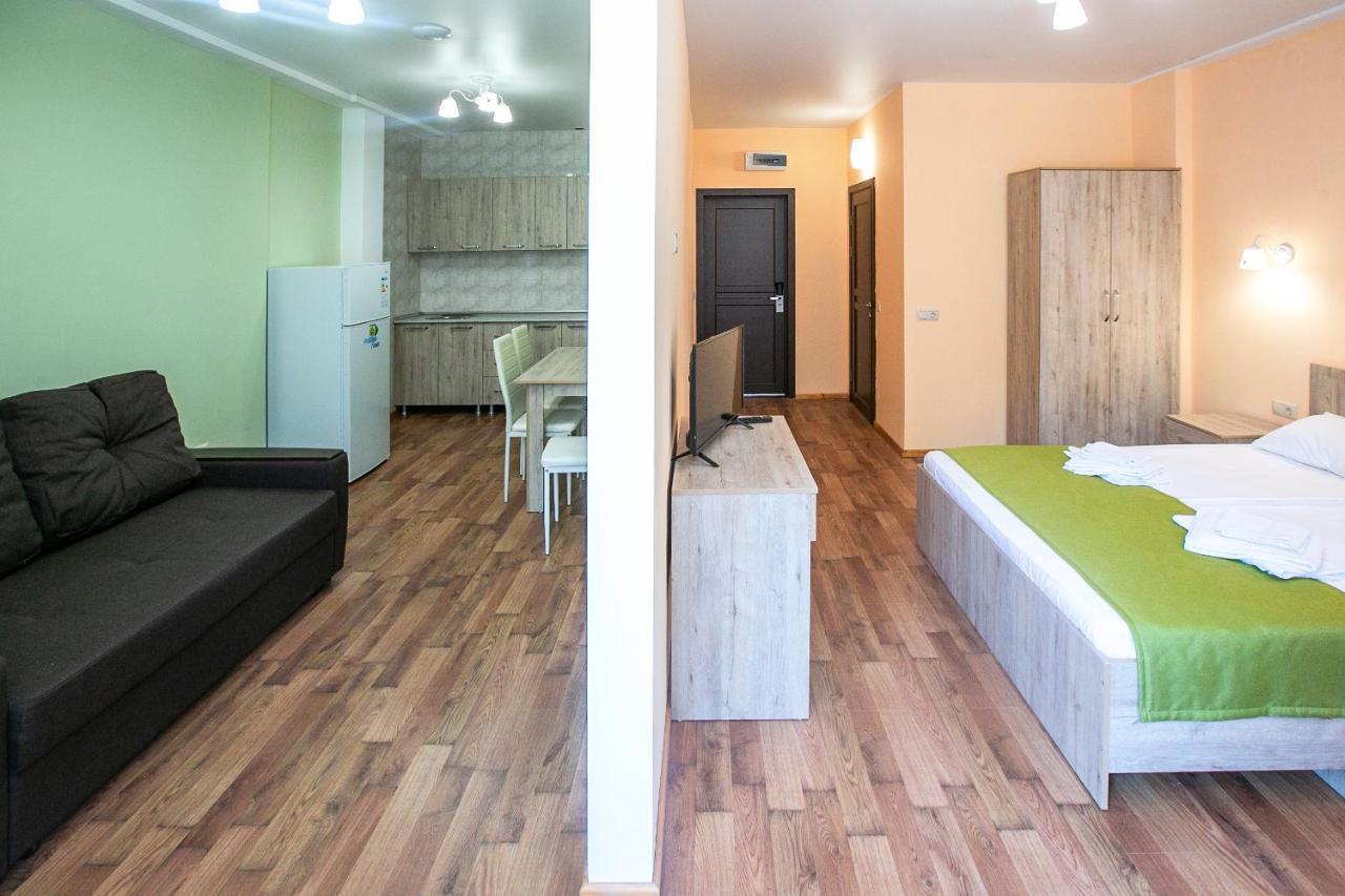 Гостиница "Курорт" Pizunda Luaran gambar